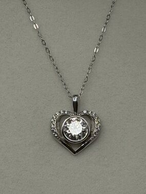 1 + ct Moissanite & Sterling Silver Heart Pendant Necklace New in Box